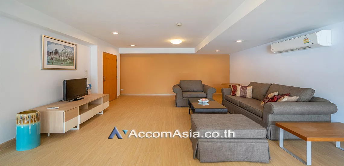 Pet friendly |  3 Bedrooms  Condominium For Rent in Sukhumvit, Bangkok  near BTS Phrom Phong (AA30513)