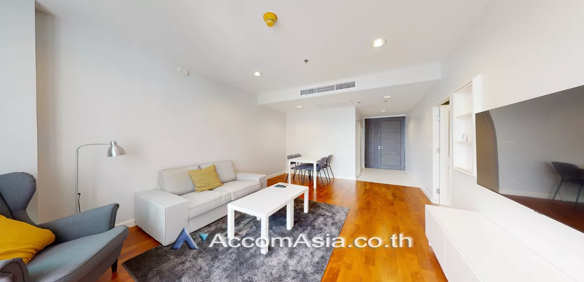  1 Bedroom  Condominium For Rent in Sukhumvit, Bangkok  near BTS Phrom Phong (AA30516)