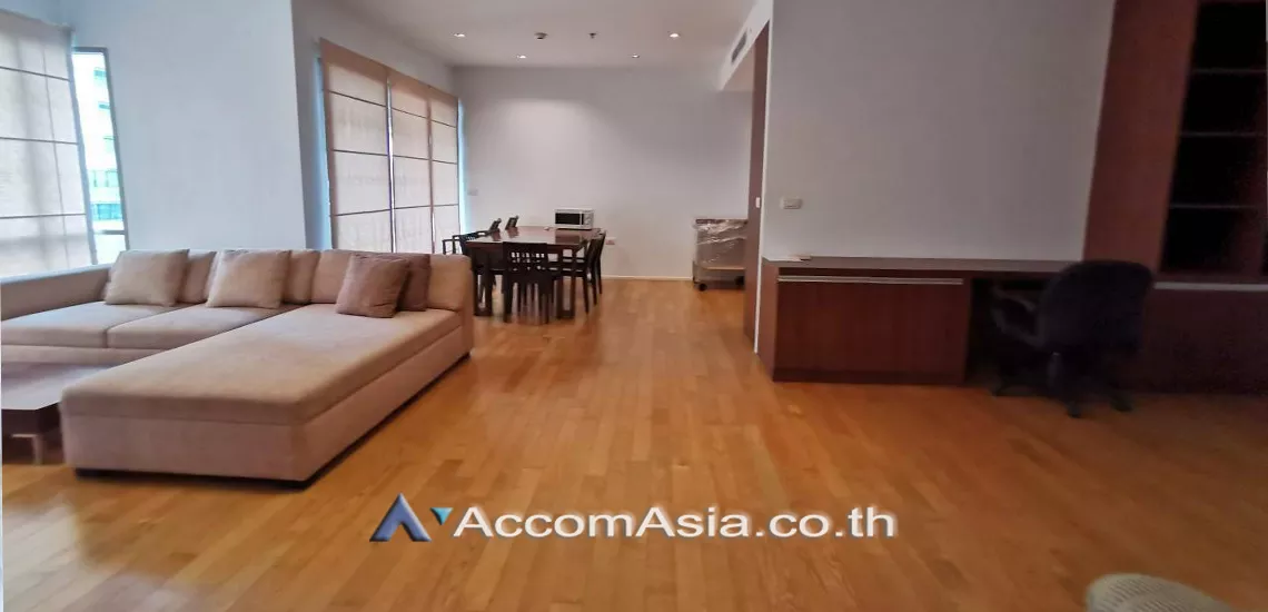 Pet friendly |  2 Bedrooms  Condominium For Rent in Sukhumvit, Bangkok  near BTS Phrom Phong (AA30550)