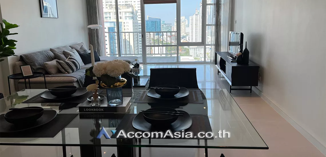 Pet friendly |  2 Bedrooms  Condominium For Rent in Sukhumvit, Bangkok  near BTS Ekkamai (AA30560)