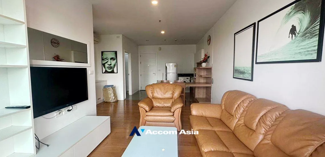  2 Bedrooms  Condominium For Rent in Sukhumvit, Bangkok  near BTS On Nut (AA30581)