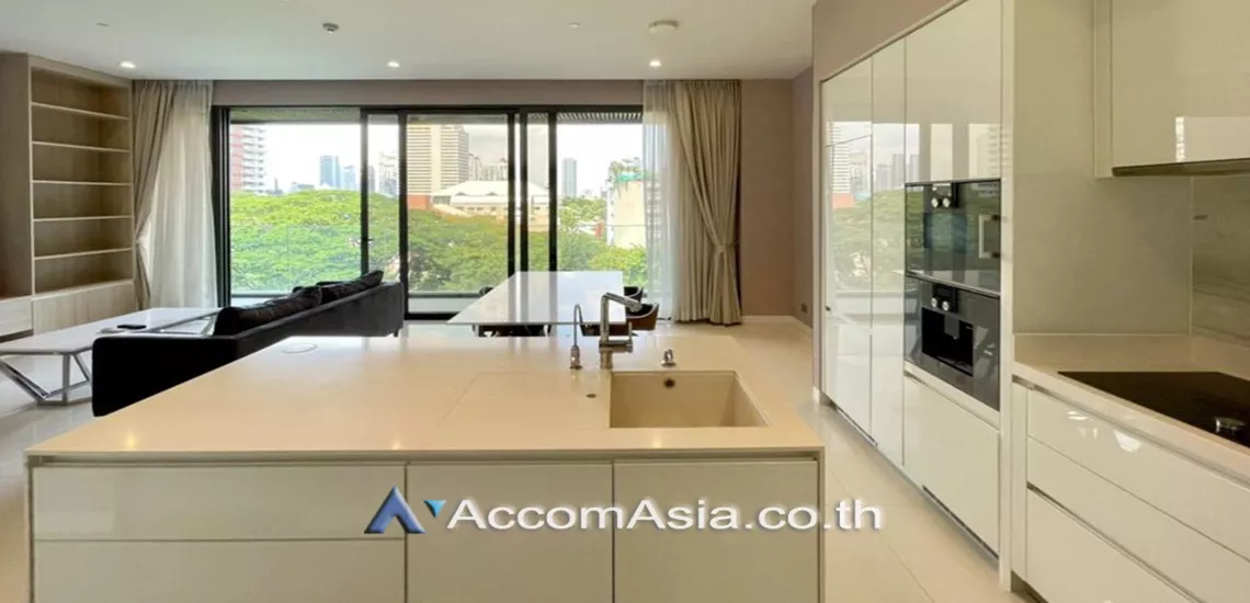  2 Bedrooms  Condominium For Rent in Sukhumvit, Bangkok  near BTS Phrom Phong (AA30592)