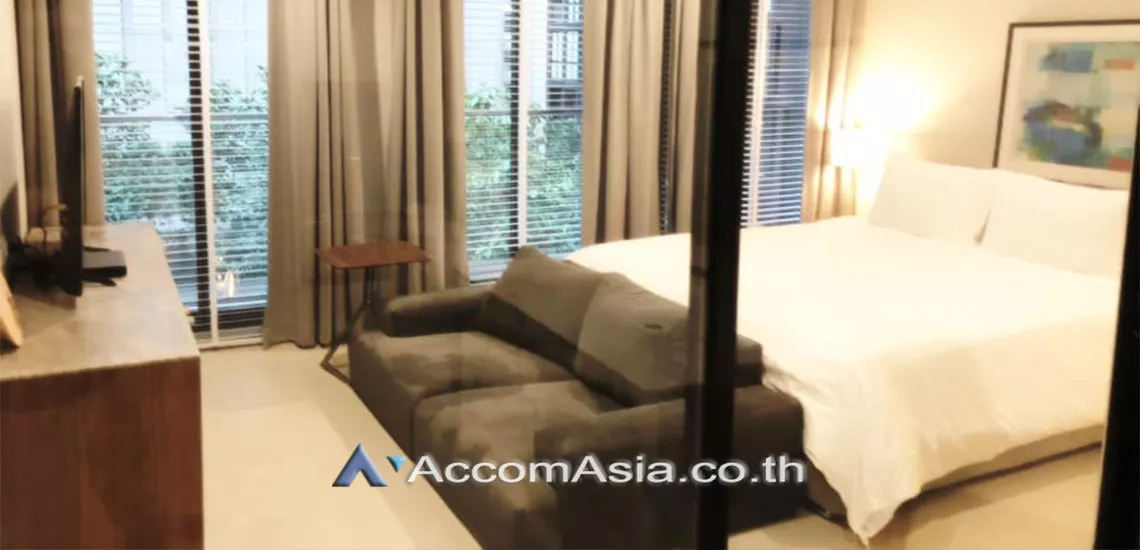 Garden View | Noble Ploenchit Condominium