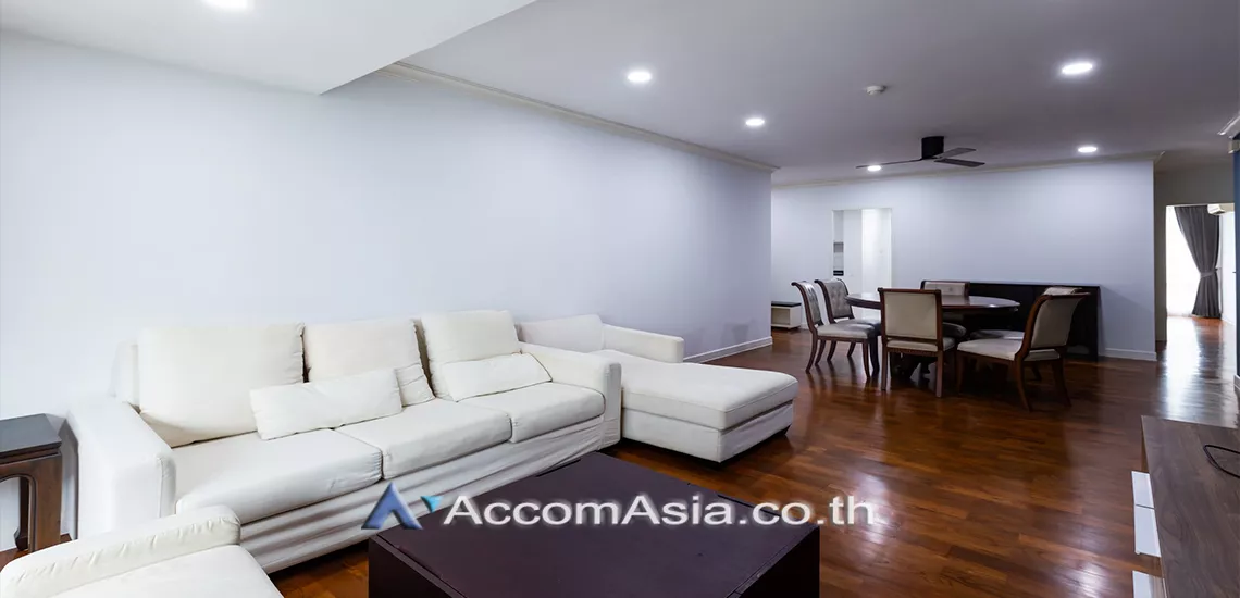  3 Bedrooms  Condominium For Rent in Sukhumvit, Bangkok  near BTS Asok - MRT Sukhumvit (AA30619)