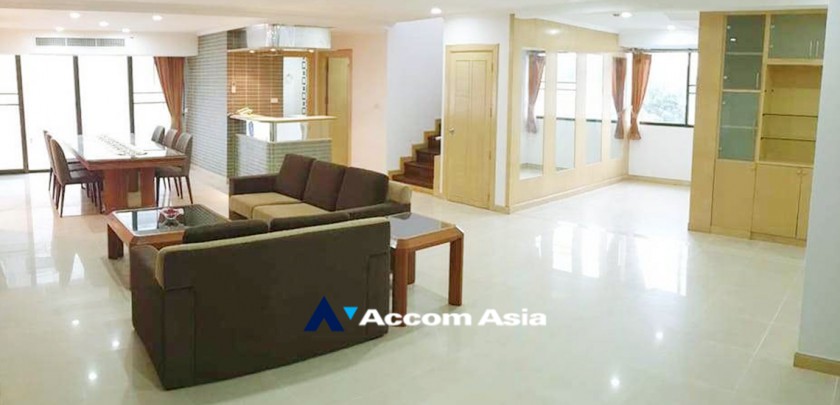 Big Balcony, Duplex Condo |  3 Bedrooms  Condominium For Rent in Sukhumvit, Bangkok  near BTS Phrom Phong (AA30627)