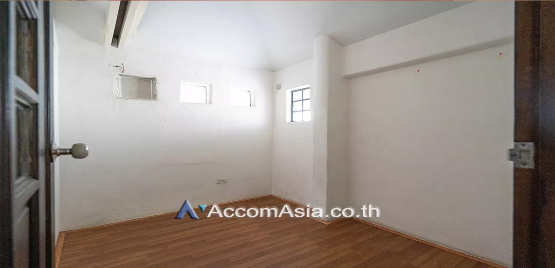 19  4 br House For Sale in sukhumvit ,Bangkok BTS Phrom Phong AA30634