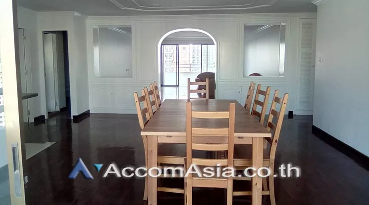 Big Balcony, Pet friendly |  3 Bedrooms  Condominium For Rent in Sukhumvit, Bangkok  near BTS Phrom Phong (24515)