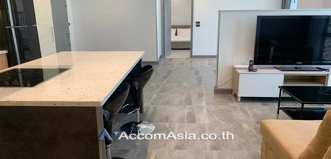  2 Bedrooms  Condominium For Rent in Sathorn, Bangkok  near BTS Chong Nonsi (AA30635)