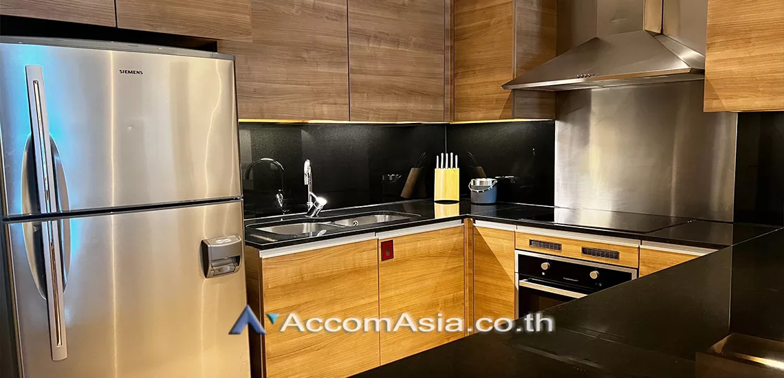  2 Bedrooms  Apartment For Rent in Sukhumvit, Bangkok  near BTS Thong Lo (AA30648)