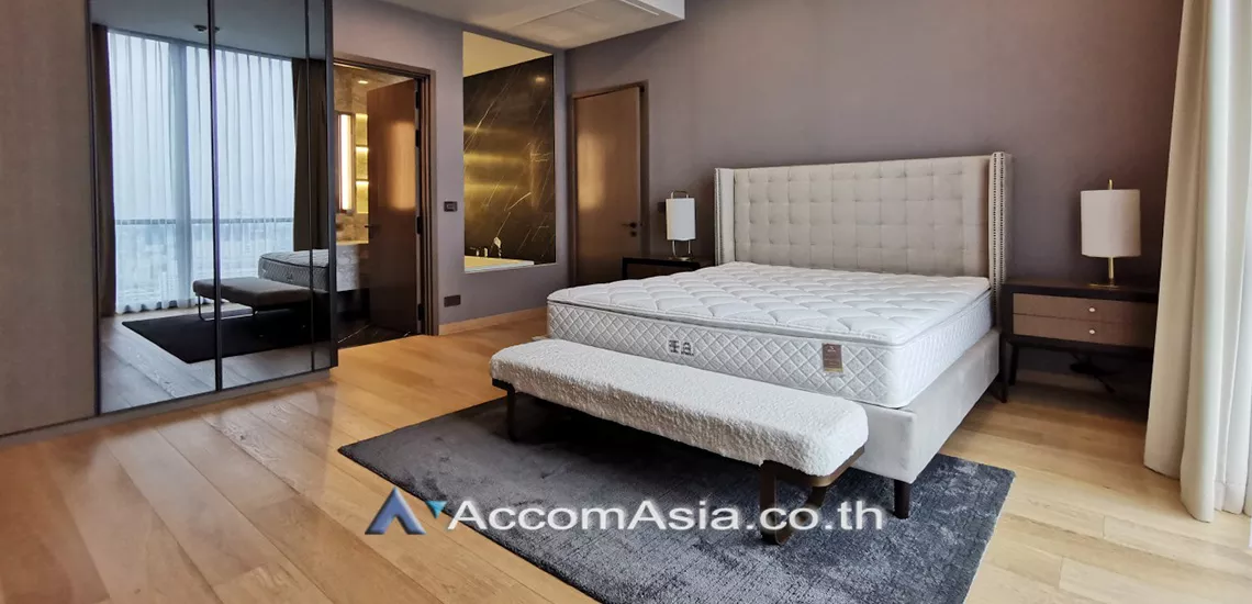 Pet friendly |  3 Bedrooms  Condominium For Rent in Sukhumvit, Bangkok  near BTS Thong Lo (AA30649)
