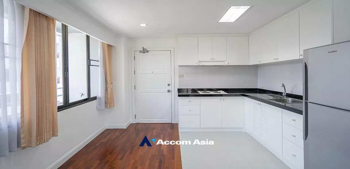  2 Bedrooms  Condominium For Rent in Sukhumvit, Bangkok  near BTS Phrom Phong (AA30667)