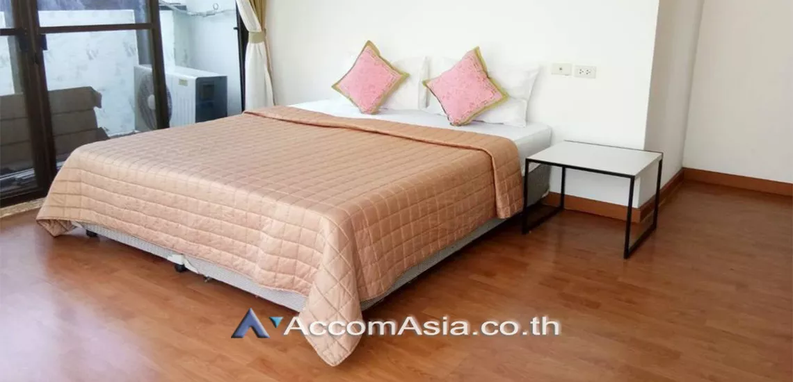  2 Bedrooms  Condominium For Rent in Sukhumvit, Bangkok  near BTS Thong Lo (AA30690)