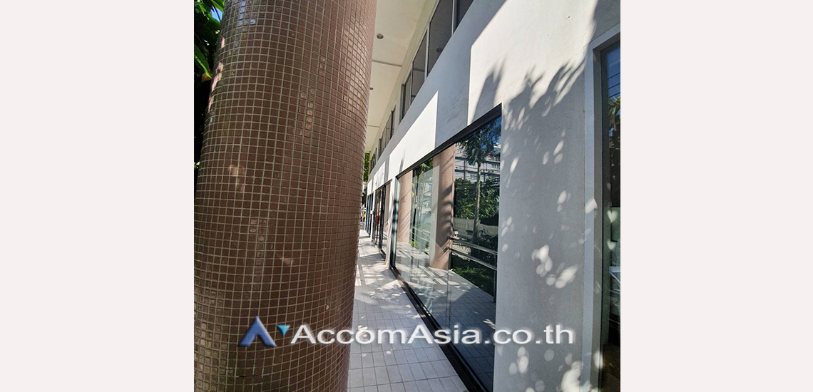 Home Office |  1 Bedroom  Condominium For Rent in Sukhumvit, Bangkok  near BTS Phrom Phong (AA30701)