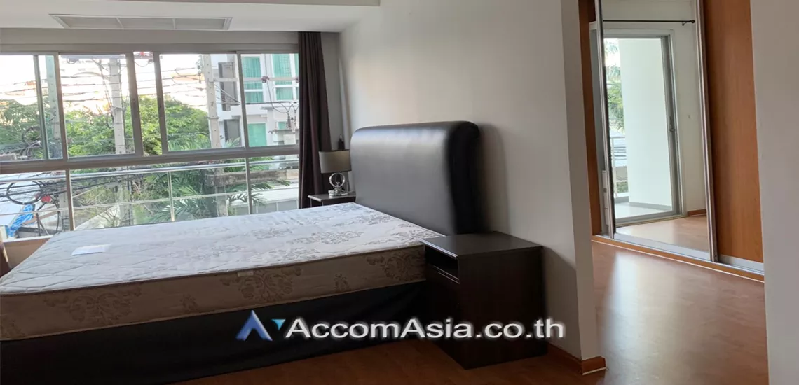 Pet friendly |  1 Bedroom  Condominium For Rent in Sukhumvit, Bangkok  near BTS Phrom Phong (AA30707)