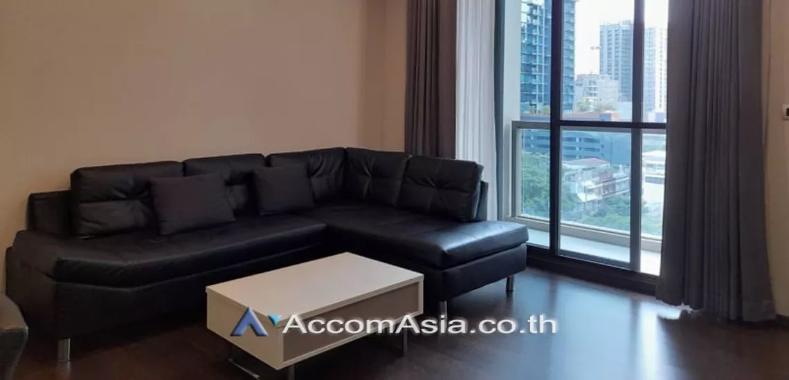  1 Bedroom  Condominium For Rent in Sukhumvit, Bangkok  near BTS Phrom Phong (AA30719)