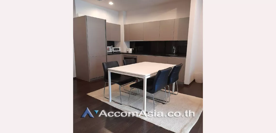  1 Bedroom  Condominium For Rent in Sukhumvit, Bangkok  near BTS Phrom Phong (AA30719)