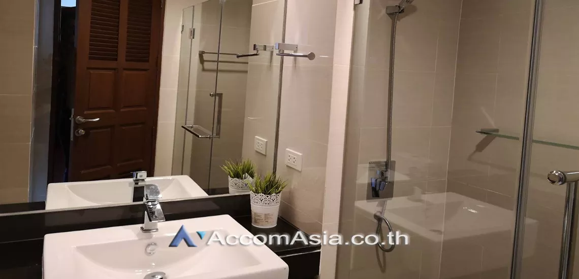 6  2 br Apartment For Rent in Ploenchit ,Bangkok BTS Ploenchit at Residence of Bangkok AA30722