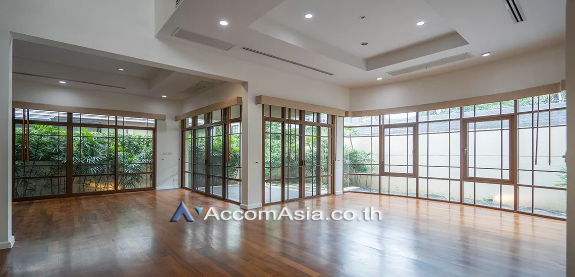  1  4 br House For Rent in Sukhumvit ,Bangkok BTS Phra khanong at Baan Sansiri Sukhumvit 67 AA30734