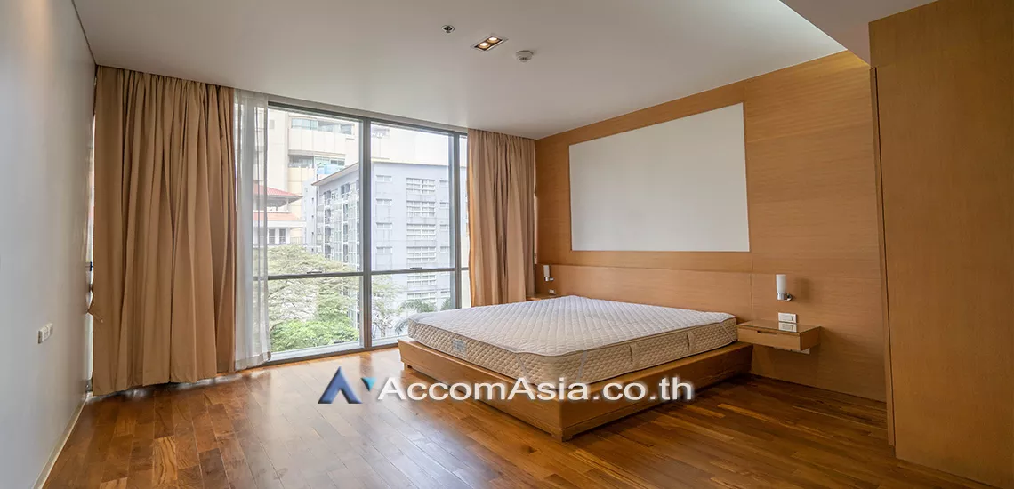  2 Bedrooms  Condominium For Rent in Sukhumvit, Bangkok  near BTS Asok - MRT Sukhumvit (AA30749)