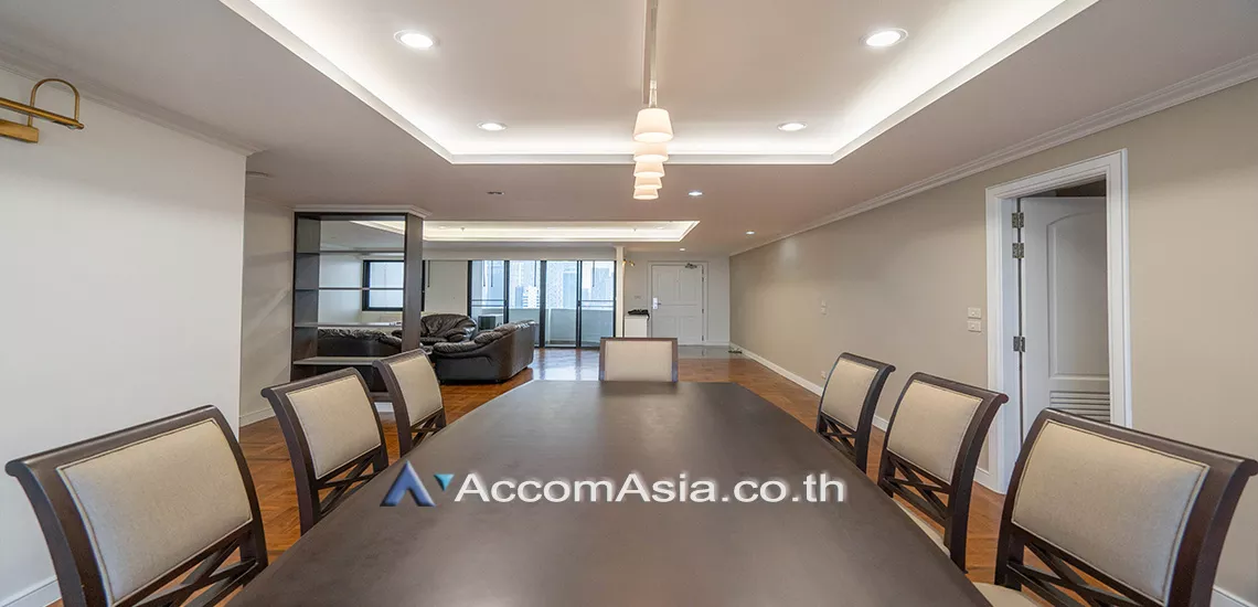 4  3 br Apartment For Rent in Sukhumvit ,Bangkok BTS Thong Lo at Spacious and Comfortable Living   AA30753