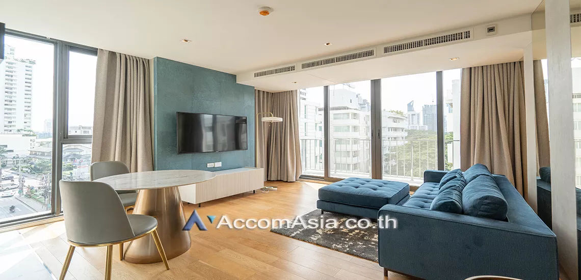  1 Bedroom  Apartment For Rent in Sukhumvit, Bangkok  near BTS Phrom Phong (AA30764)