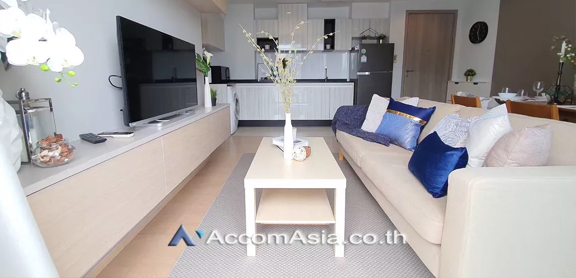  2 Bedrooms  Condominium For Rent in Sukhumvit, Bangkok  near BTS Thong Lo (AA30779)