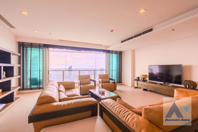 5  3 br Condominium For Sale in Charoennakorn ,Bangkok BTS Krung Thon Buri at The River Condominium AA30829