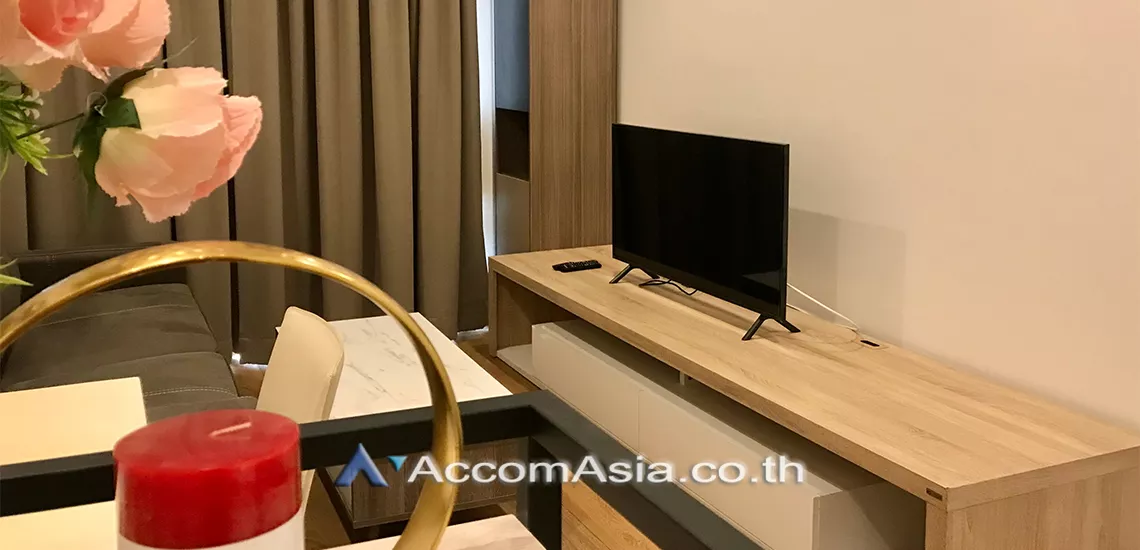  2 Bedrooms  Condominium For Rent in Sukhumvit, Bangkok  near BTS Phrom Phong (AA30841)