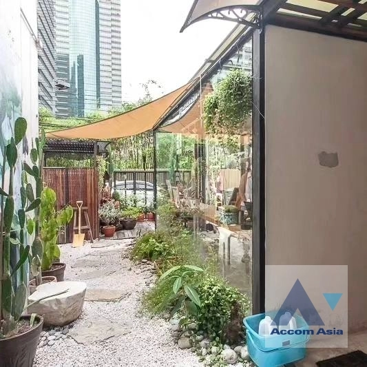 12  3 br Townhouse For Rent in Sathorn ,Bangkok BTS Chong Nonsi AA30861