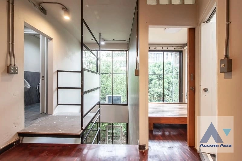 9  3 br Townhouse For Rent in Sathorn ,Bangkok BTS Chong Nonsi AA30861