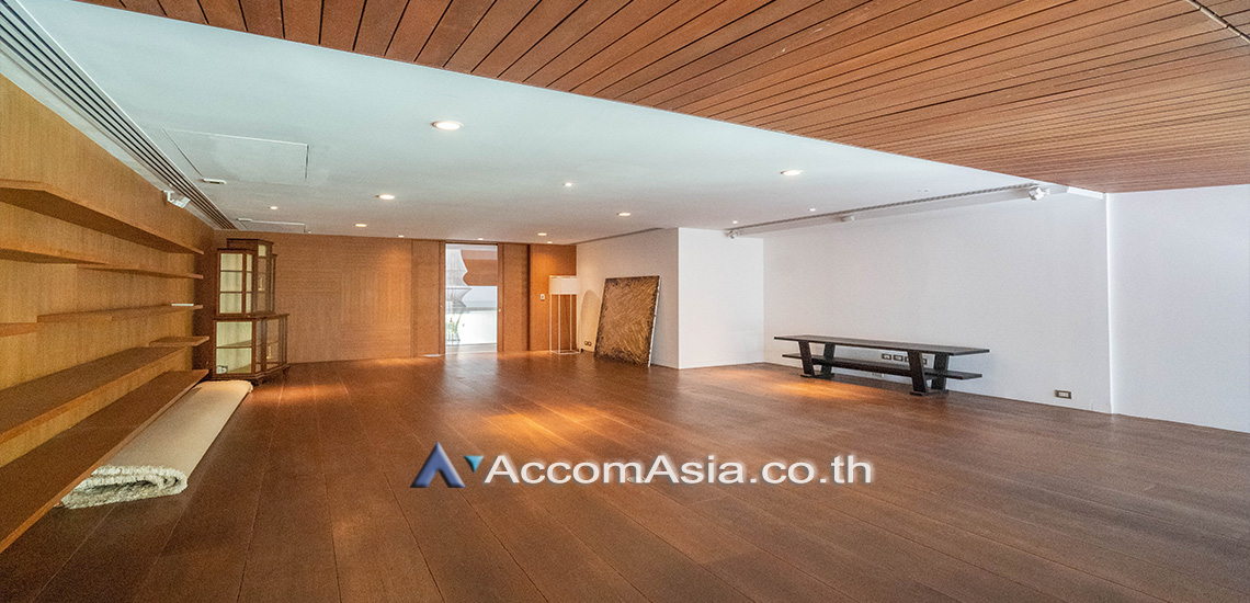 17  4 br House For Rent in Sukhumvit ,Bangkok BTS Phrom Phong AA30881