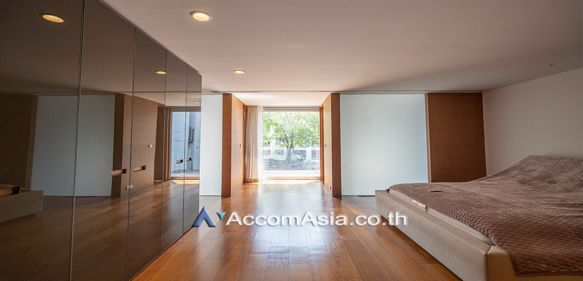 20  4 br House For Rent in Sukhumvit ,Bangkok BTS Phrom Phong AA30881