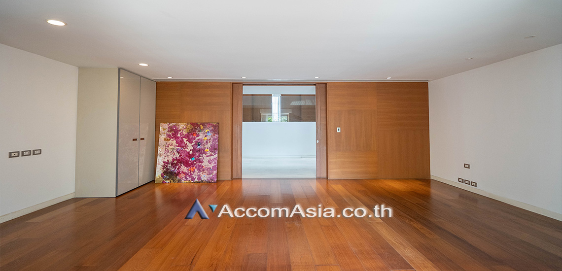 21  4 br House For Rent in Sukhumvit ,Bangkok BTS Phrom Phong AA30881