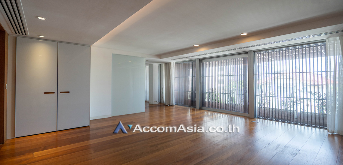 22  4 br House For Rent in Sukhumvit ,Bangkok BTS Phrom Phong AA30881