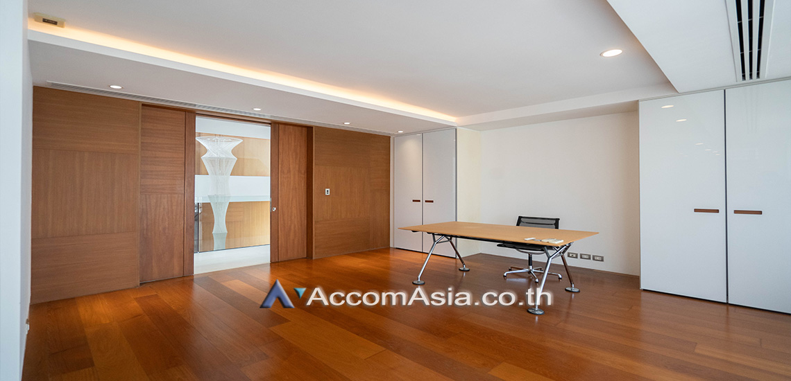 23  4 br House For Rent in Sukhumvit ,Bangkok BTS Phrom Phong AA30881