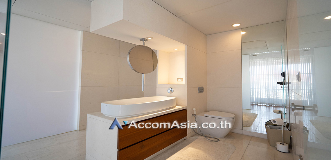 31  4 br House For Rent in Sukhumvit ,Bangkok BTS Phrom Phong AA30881