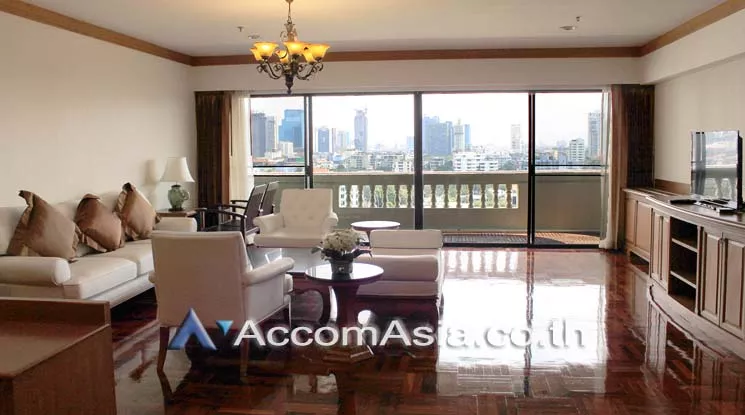 Pet friendly |  4 Bedrooms  Apartment For Rent in Sukhumvit, Bangkok  near BTS Phrom Phong (AA30887)