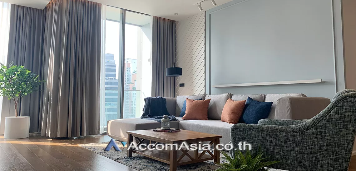  2 Bedrooms  Condominium For Rent in Sukhumvit, Bangkok  near BTS Phrom Phong (AA30942)