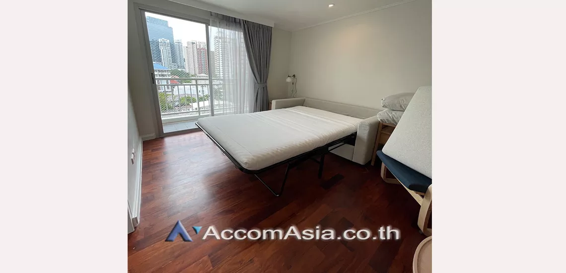 1 Bedroom  Condominium For Rent in Sukhumvit, Bangkok  near BTS Thong Lo (AA30955)