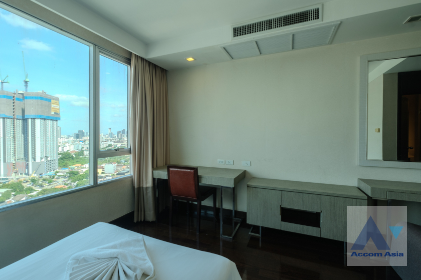 20  3 br Apartment For Rent in Sukhumvit ,Bangkok BTS Ekkamai at 5 stars serviced apartment AA30970