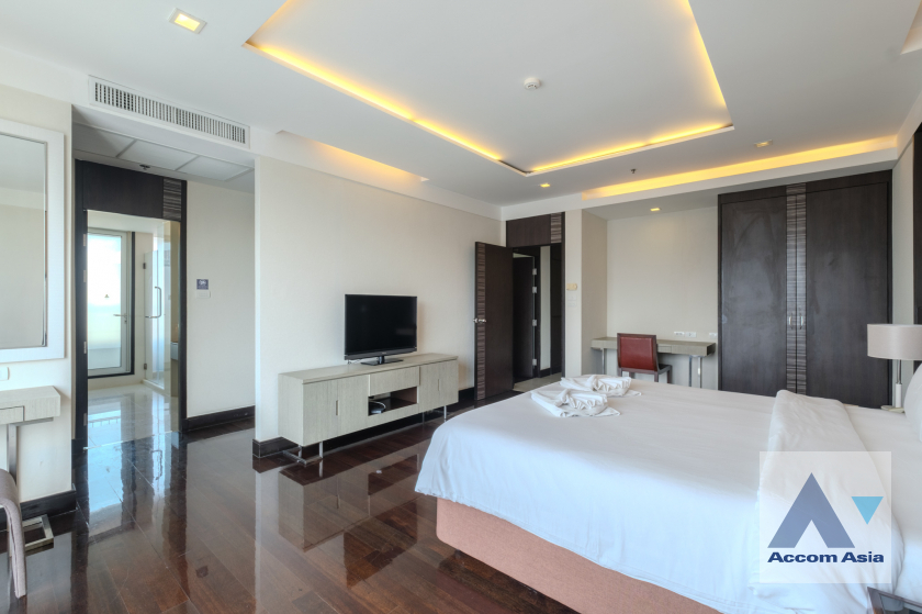 8  3 br Apartment For Rent in Sukhumvit ,Bangkok BTS Ekkamai at 5 stars serviced apartment AA30970