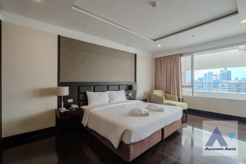 7  3 br Apartment For Rent in Sukhumvit ,Bangkok BTS Ekkamai at 5 stars serviced apartment AA30971
