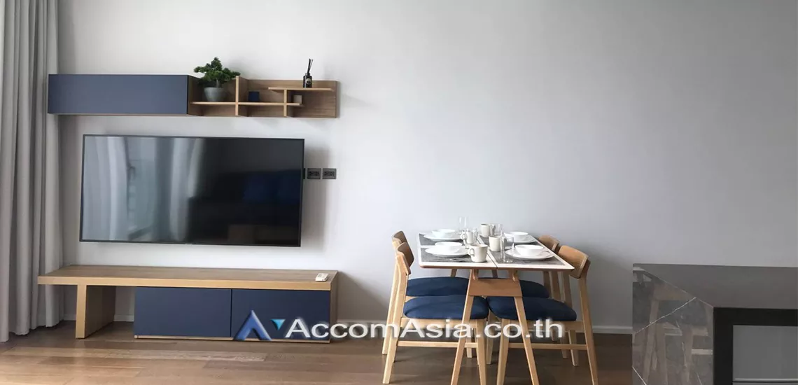  1 Bedroom  Condominium For Rent in Sukhumvit, Bangkok  near BTS Phrom Phong (AA30998)