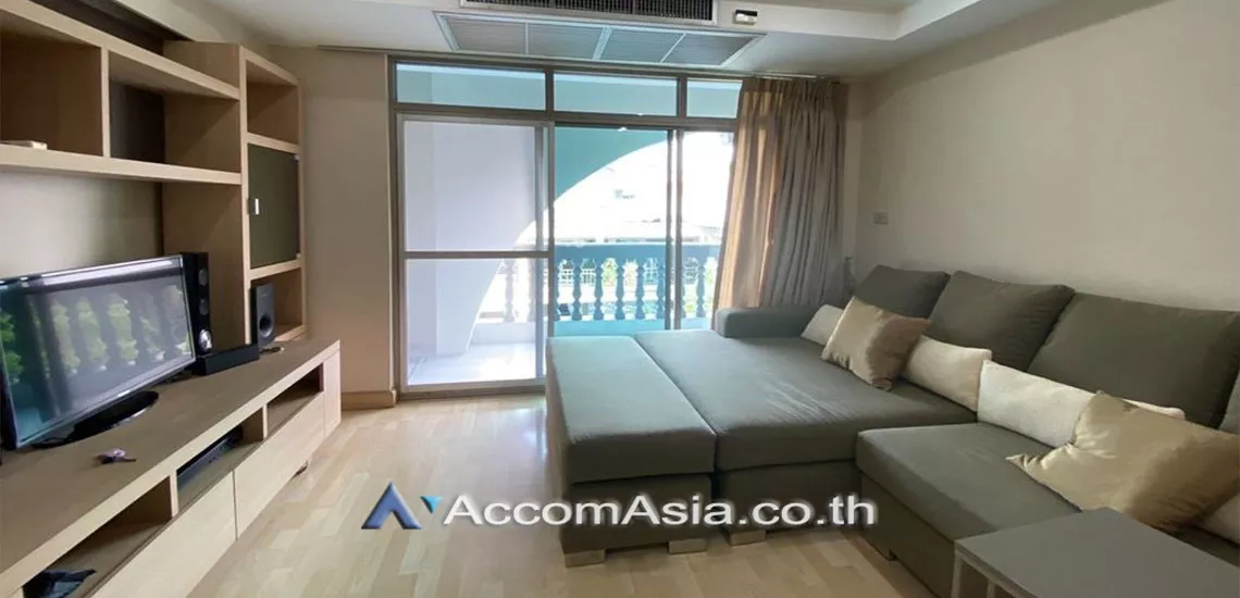  3 Bedrooms  Condominium For Rent in Sukhumvit, Bangkok  near BTS Phrom Phong (AA31005)