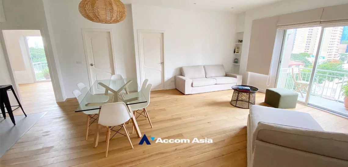  3 Bedrooms  Condominium For Rent in Sukhumvit, Bangkok  near BTS Thong Lo (AA31078)