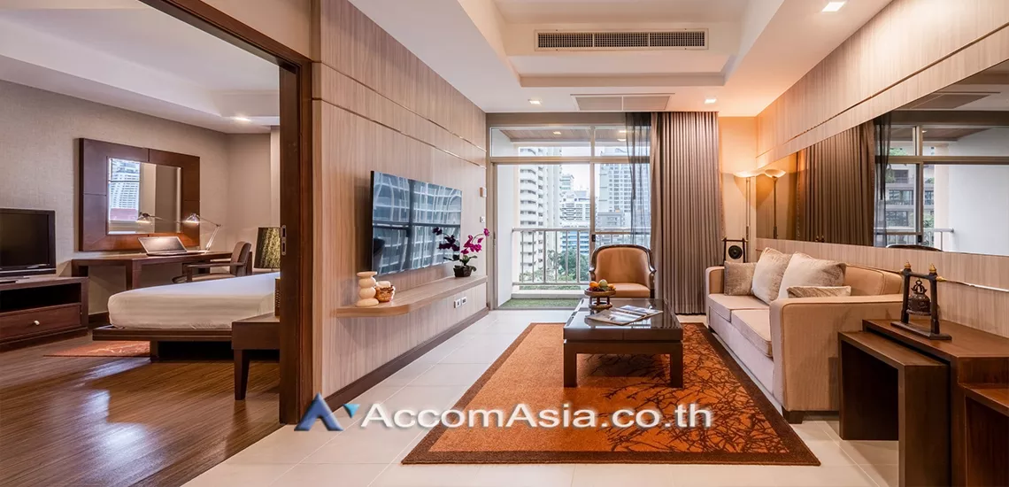 Pet friendly |  1 Bedroom  Apartment For Rent in Sukhumvit, Bangkok  near BTS Asok (AA31086)