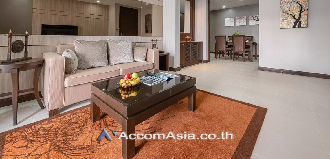 Pet friendly |  1 Bedroom  Apartment For Rent in Sukhumvit, Bangkok  near BTS Asok (AA31088)