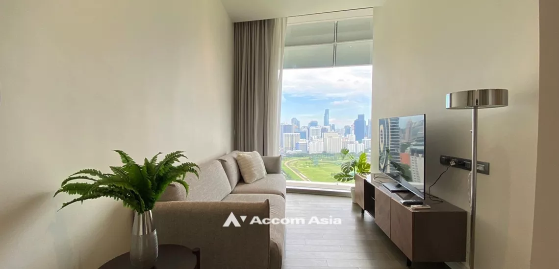  1 Bedroom  Condominium For Rent in Ploenchit, Bangkok  near BTS Ratchadamri (AA31092)