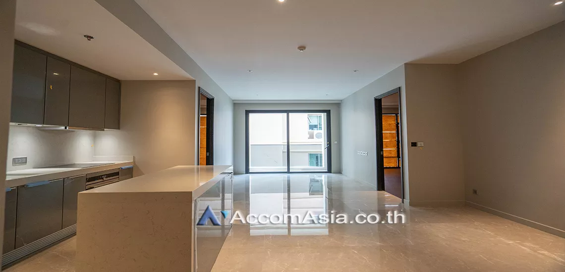  2 Bedrooms  Condominium For Sale in Sukhumvit, Bangkok  near BTS Thong Lo (AA31109)