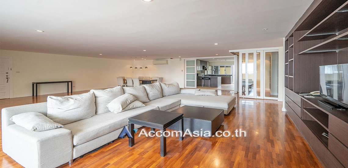 Pet friendly |  3 Bedrooms  Condominium For Rent in Sukhumvit, Bangkok  near BTS Phrom Phong (AA31134)